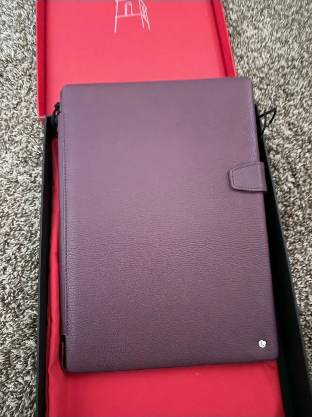 Noreve Microsoft Surface Pro 7 12.3” purple leather case